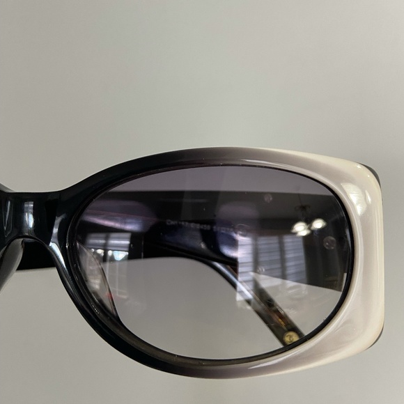 Rare Vintage Chanel Sunglasses - Picture 10 of 11